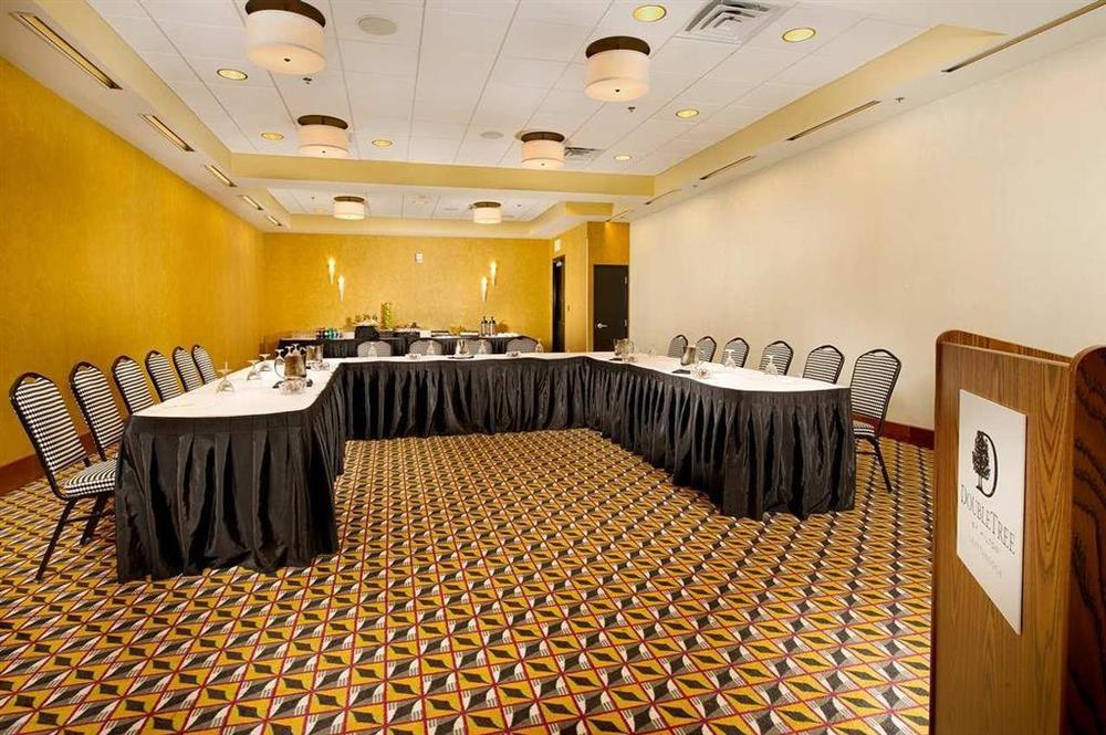 Doubletree By Hilton Hotel Chattanooga Downtown עסק תמונה