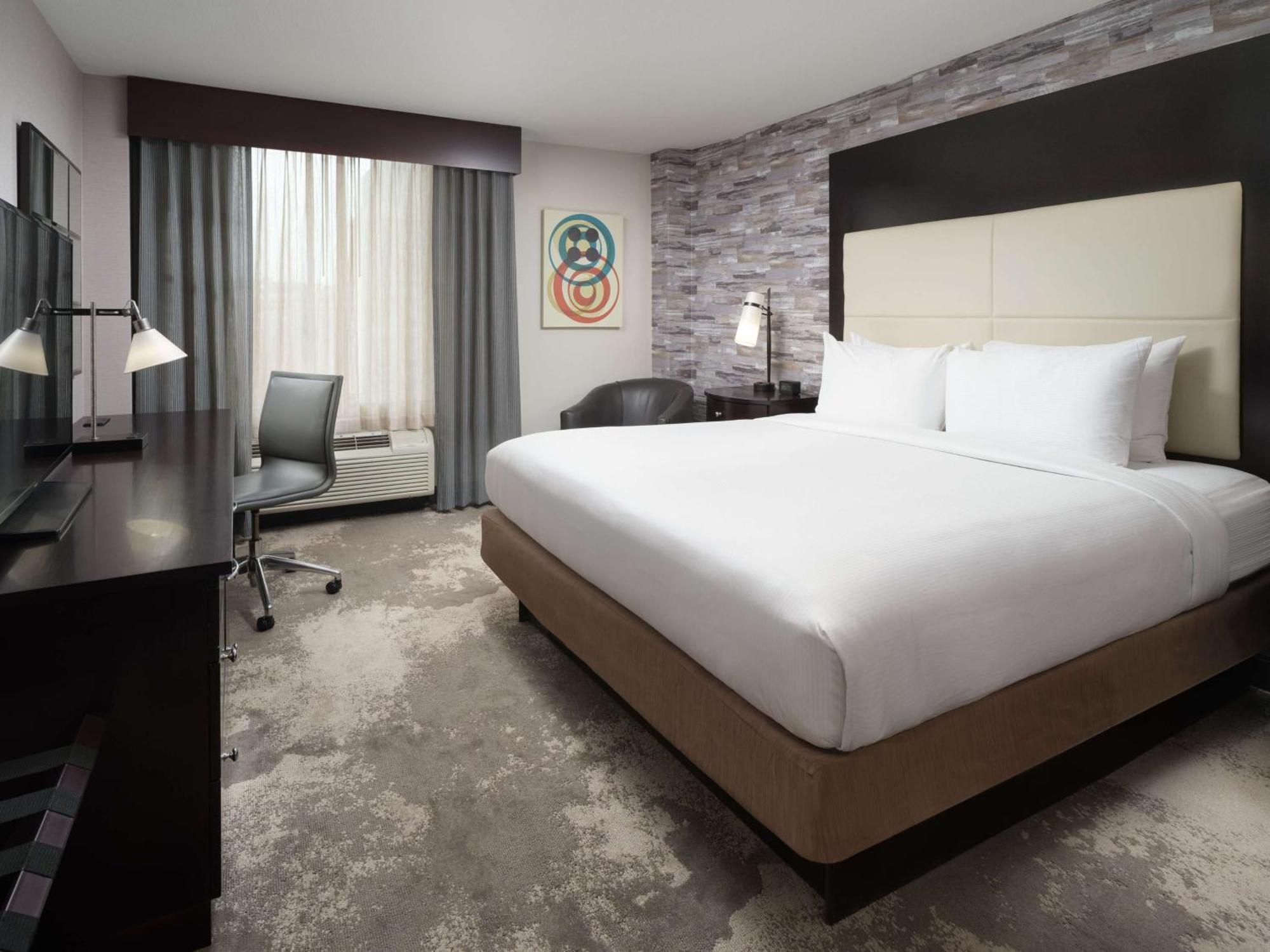 Doubletree By Hilton Hotel Chattanooga Downtown מראה חיצוני תמונה