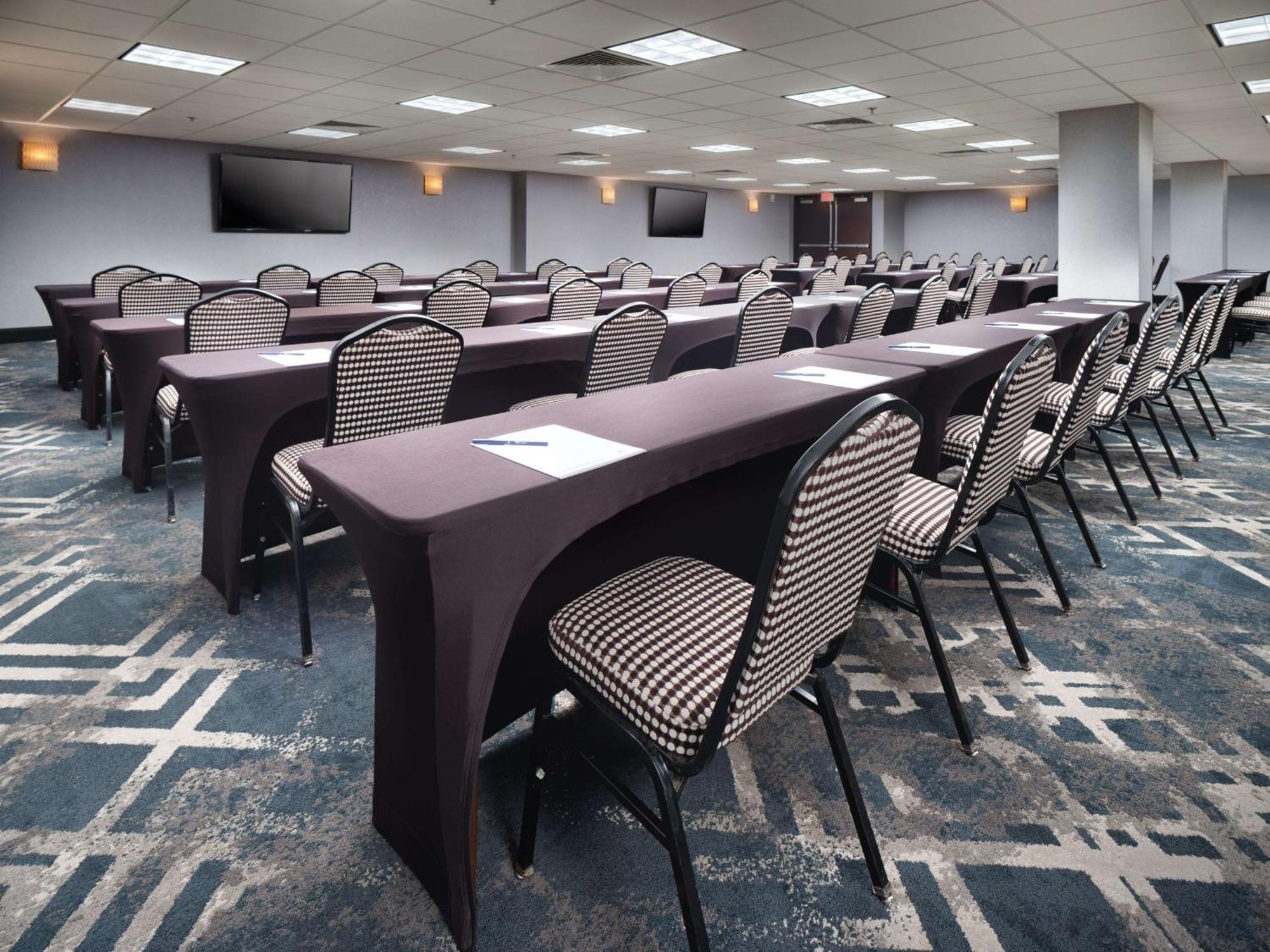 Doubletree By Hilton Hotel Chattanooga Downtown מראה חיצוני תמונה