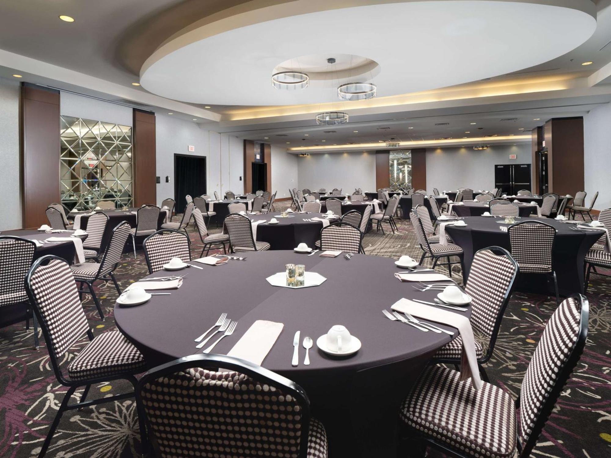 Doubletree By Hilton Hotel Chattanooga Downtown מראה חיצוני תמונה