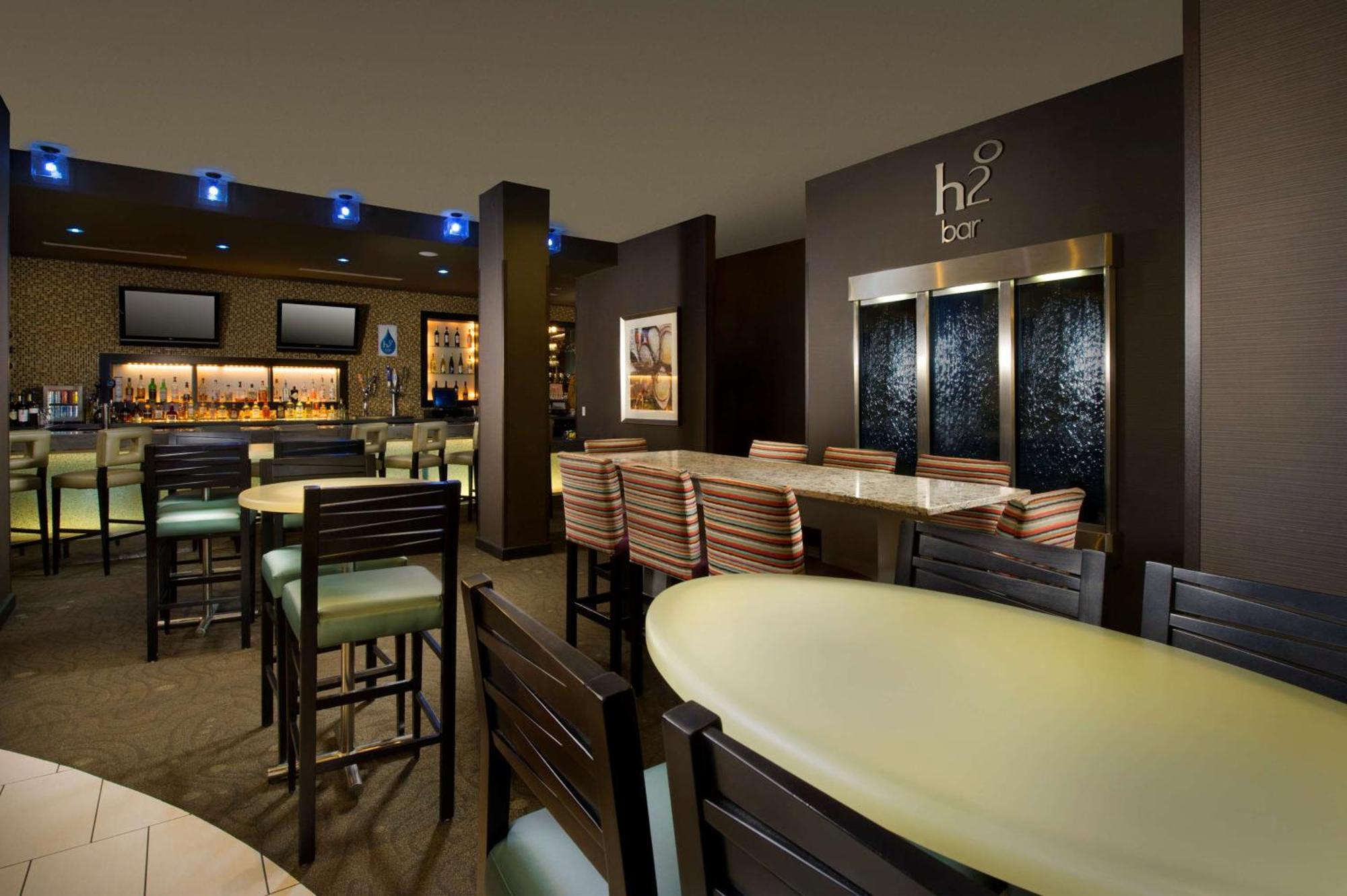 Doubletree By Hilton Hotel Chattanooga Downtown מראה חיצוני תמונה