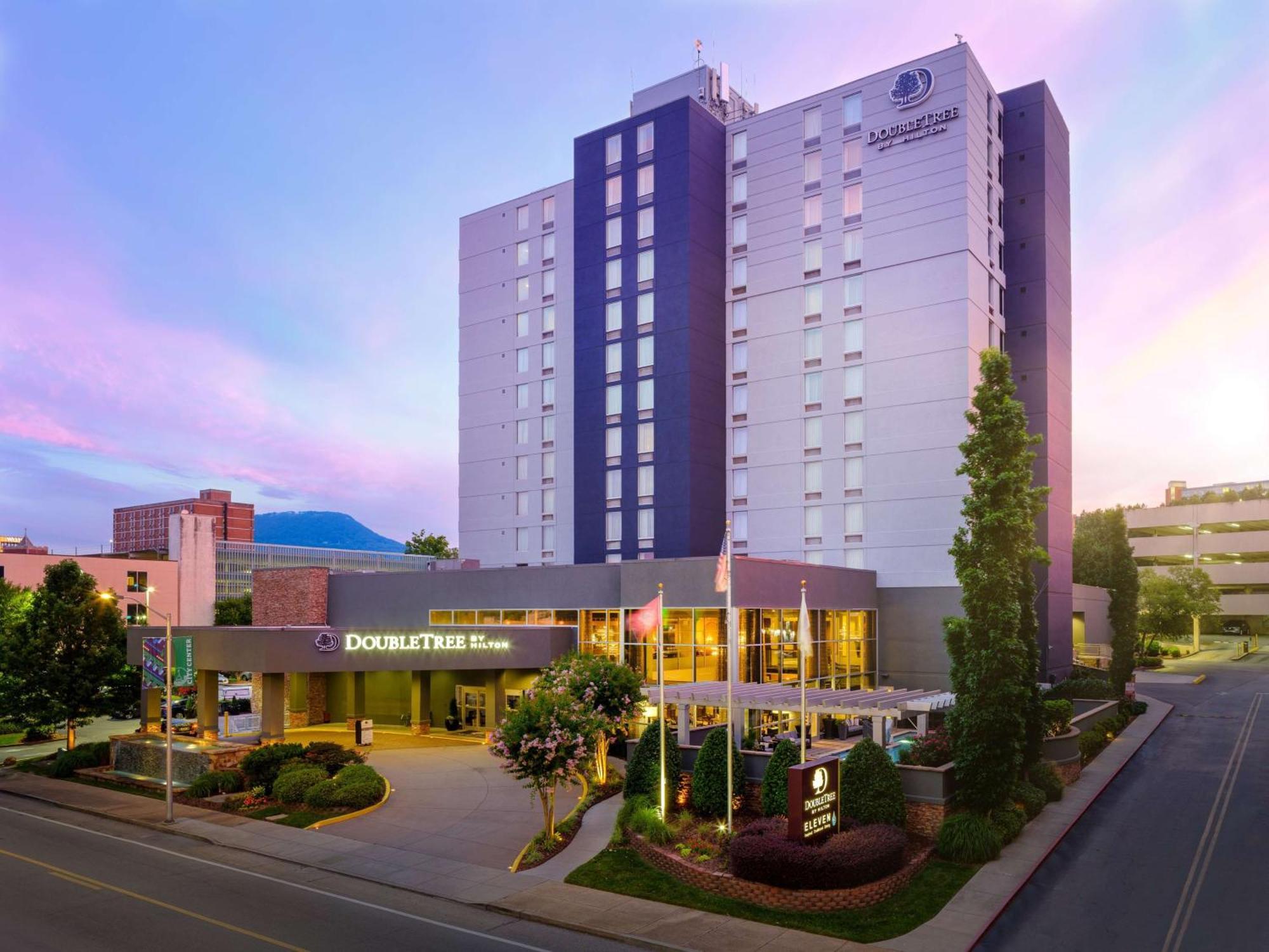 Doubletree By Hilton Hotel Chattanooga Downtown מראה חיצוני תמונה