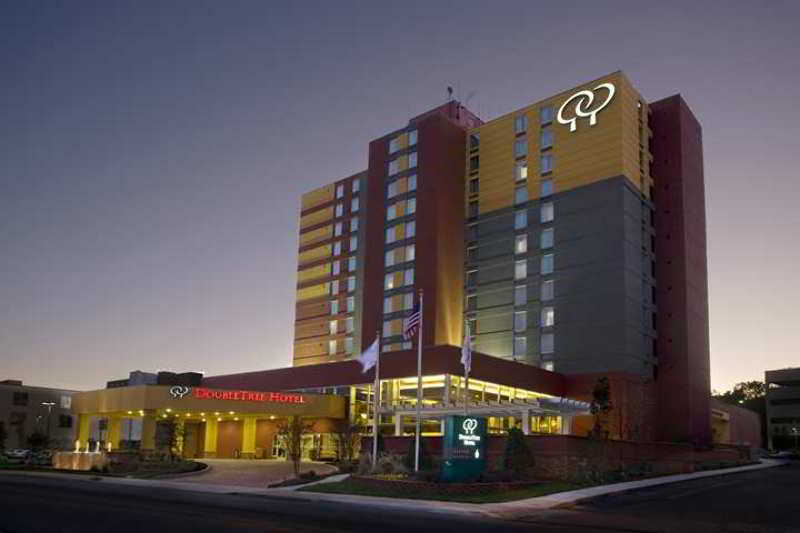 Doubletree By Hilton Hotel Chattanooga Downtown מראה חיצוני תמונה