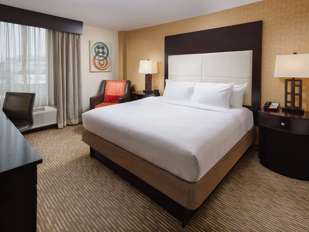 Doubletree By Hilton Hotel Chattanooga Downtown חדר תמונה